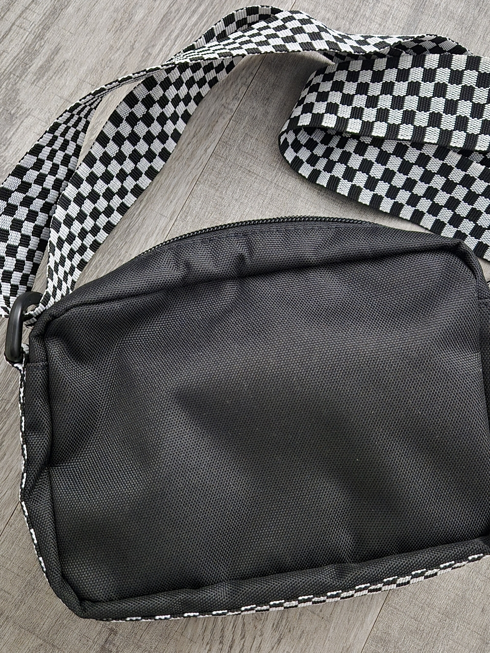 Vans Black Crossbody with Checkerboard Strap - Picture 4 of 6